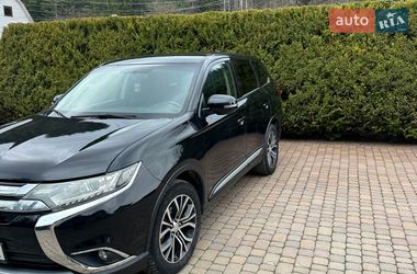 Позашляховик / Кросовер Mitsubishi Outlander 2018 в Івано-Франківську
