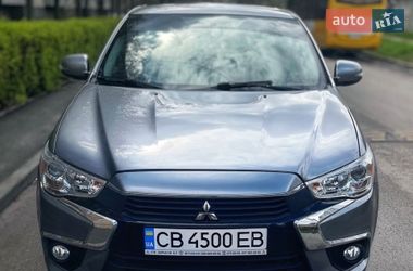 Внедорожник / Кроссовер Mitsubishi Outlander 2016 в Киеве