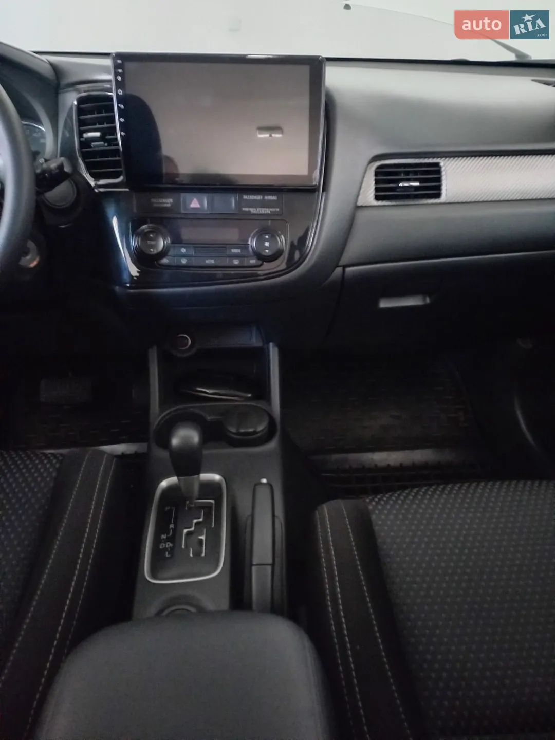 2016 Mitsubishi Outlander - мініатюра 8