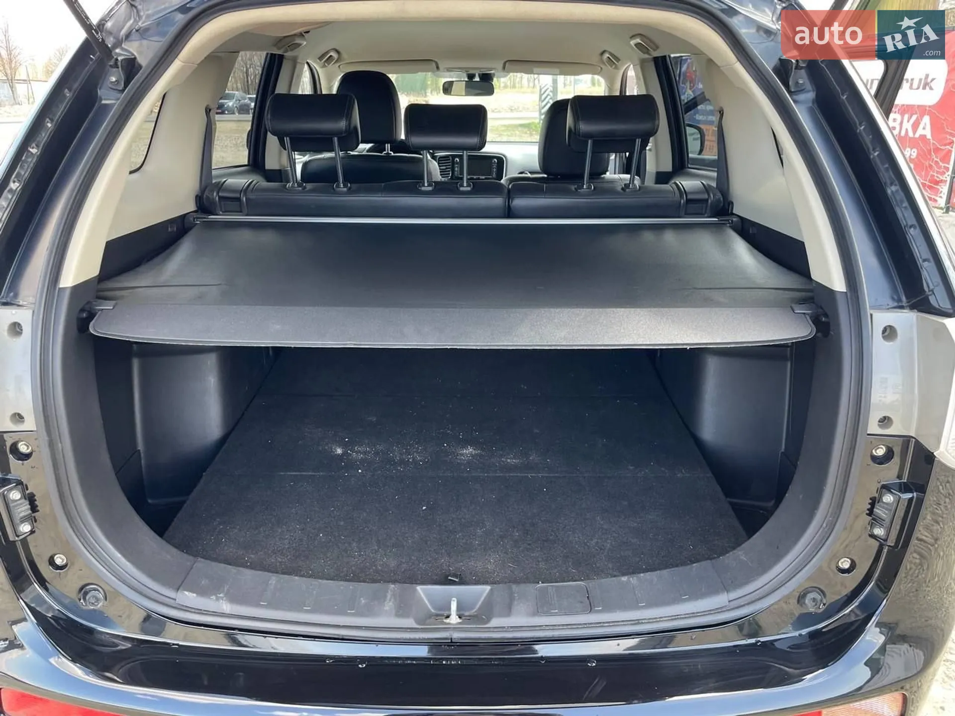 2012 Mitsubishi Outlander - мініатюра 13