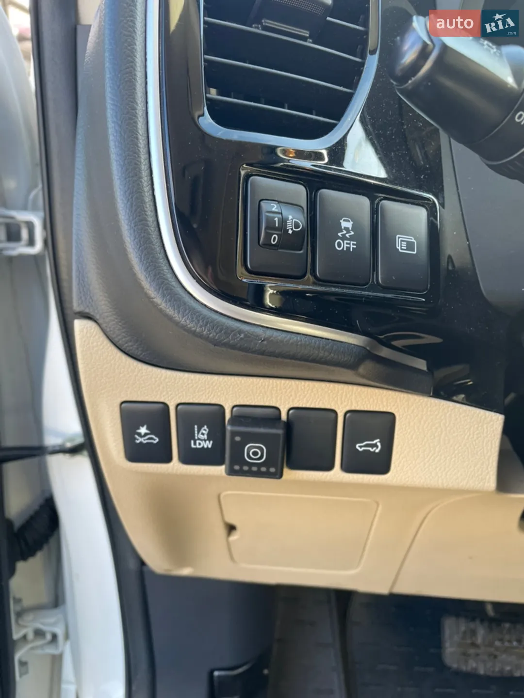 2019 Mitsubishi Outlander - мініатюра 24