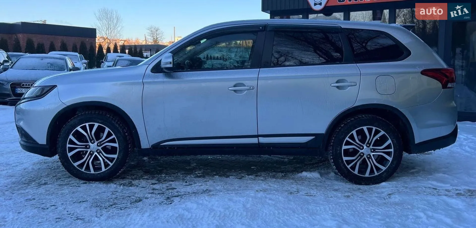 2018 Mitsubishi Outlander - мініатюра 7