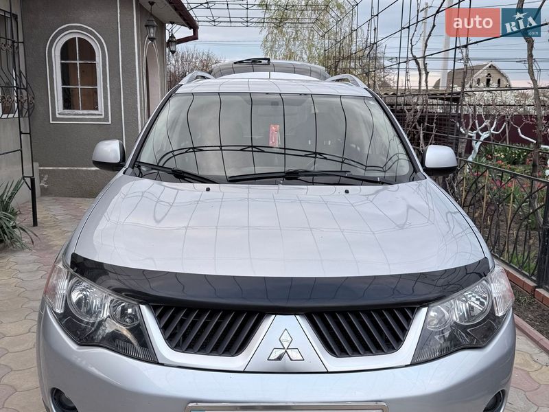 Mitsubishi Outlander 2007
