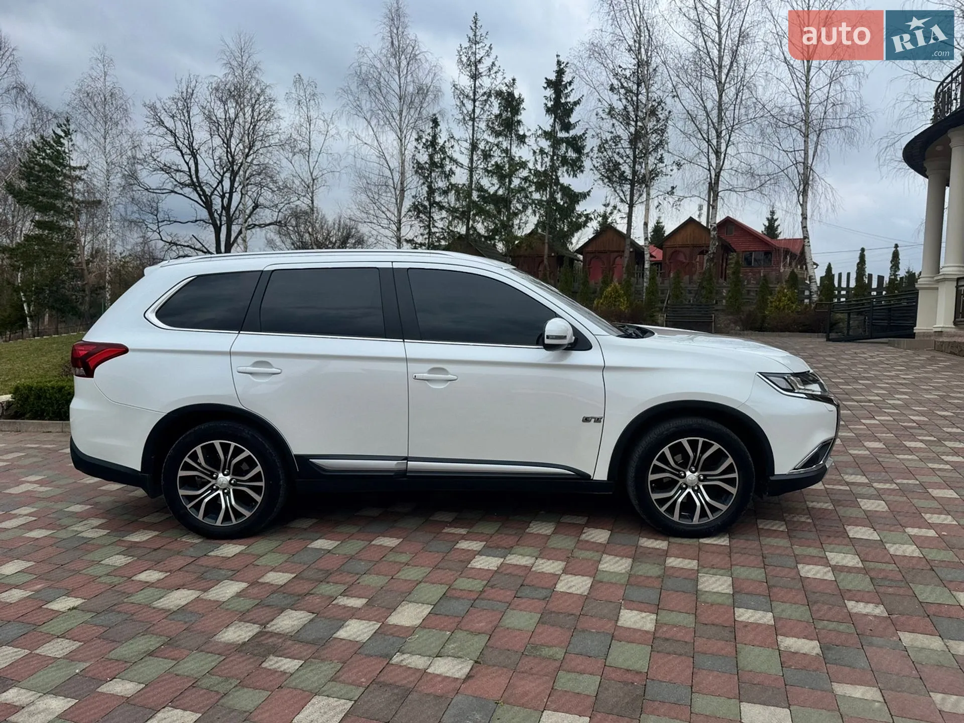 2015 Mitsubishi Outlander - мініатюра 4
