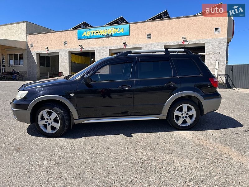 Mitsubishi Outlander 2006