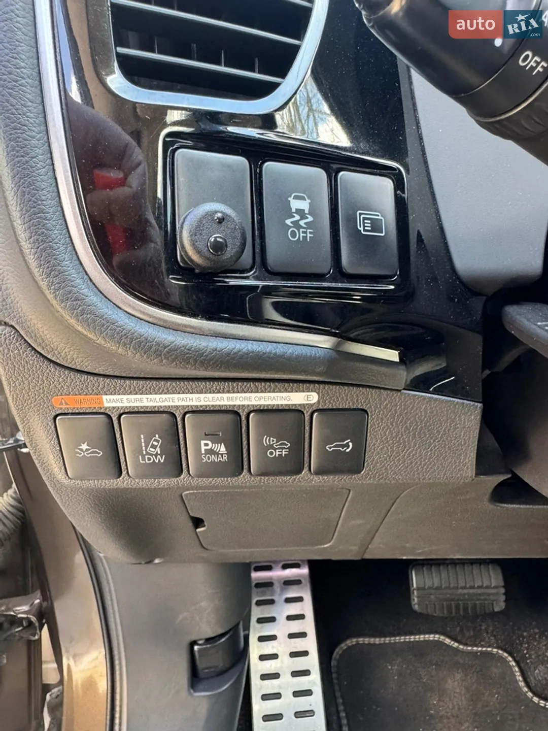 2015 Mitsubishi Outlander - мініатюра 32