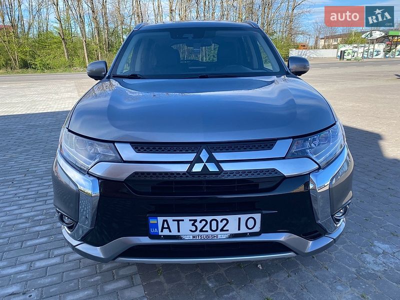 Mitsubishi Outlander 2018