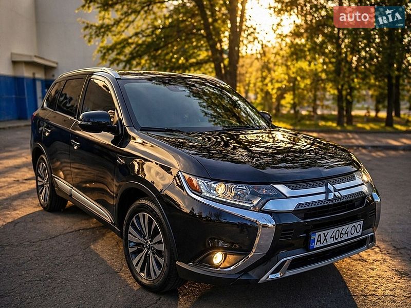 Mitsubishi Outlander 2019