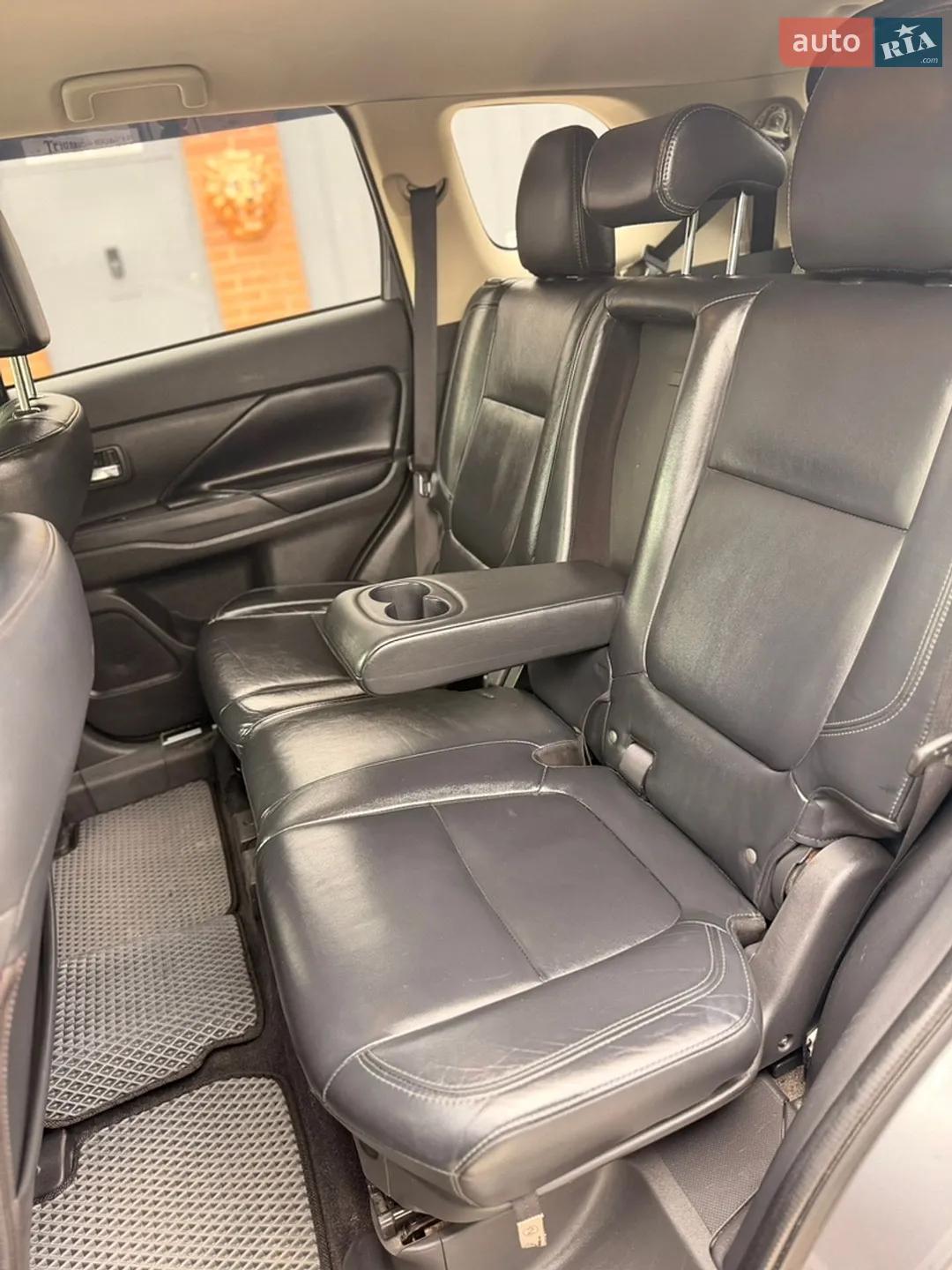 2019 Mitsubishi Outlander - мініатюра 15
