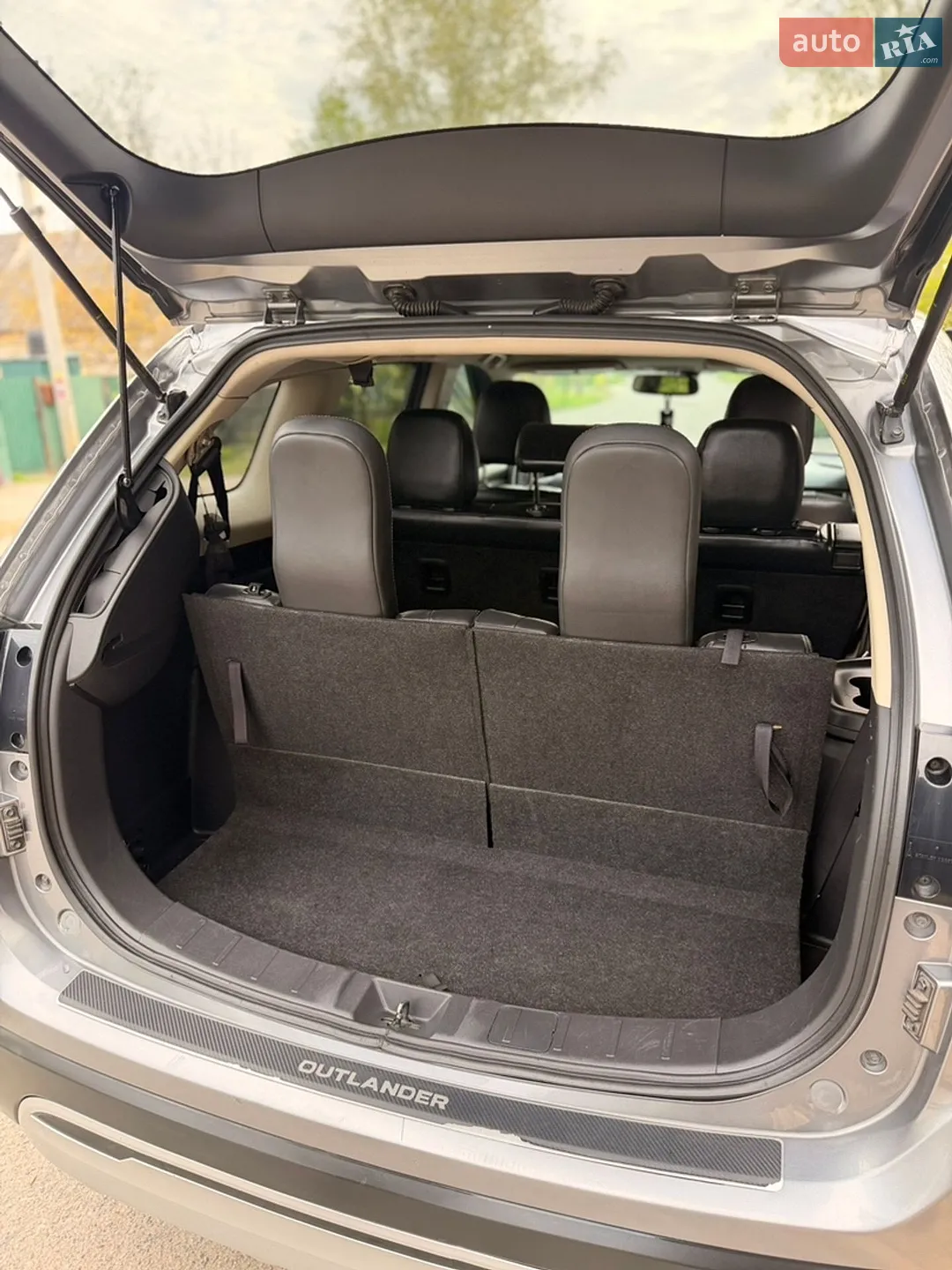 2019 Mitsubishi Outlander - мініатюра 16