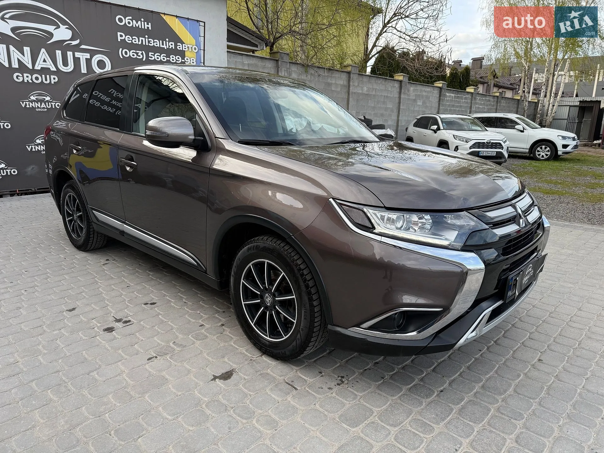 2018 Mitsubishi Outlander - мініатюра 10