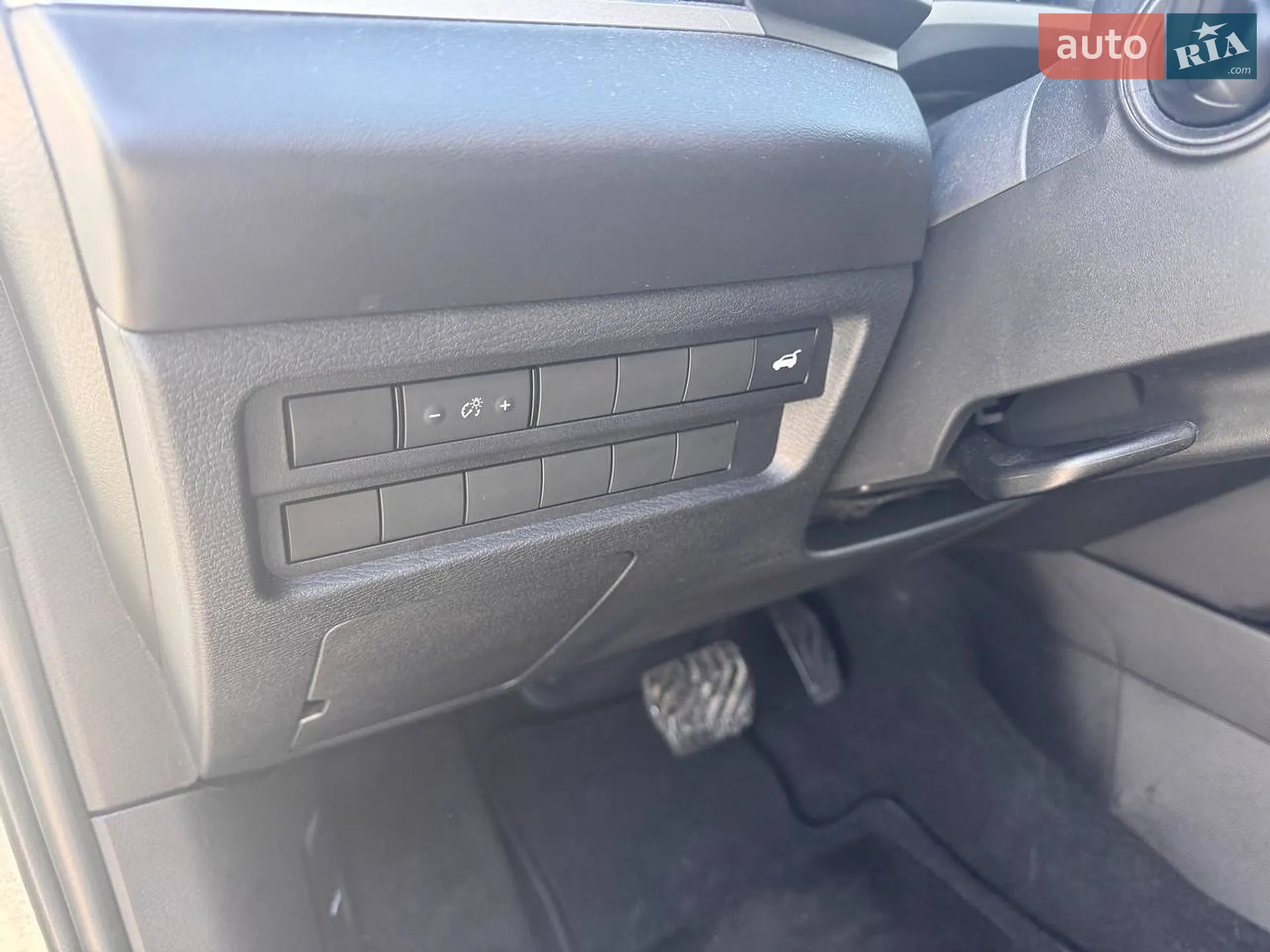 2021 Mitsubishi Outlander - мініатюра 12