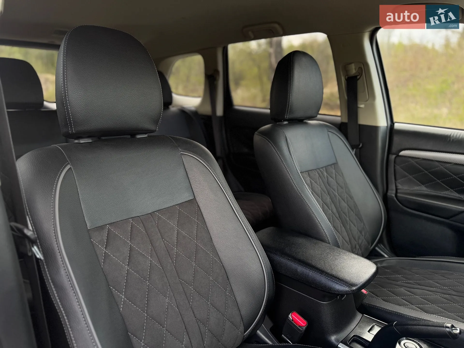 2018 Mitsubishi Outlander - мініатюра 41