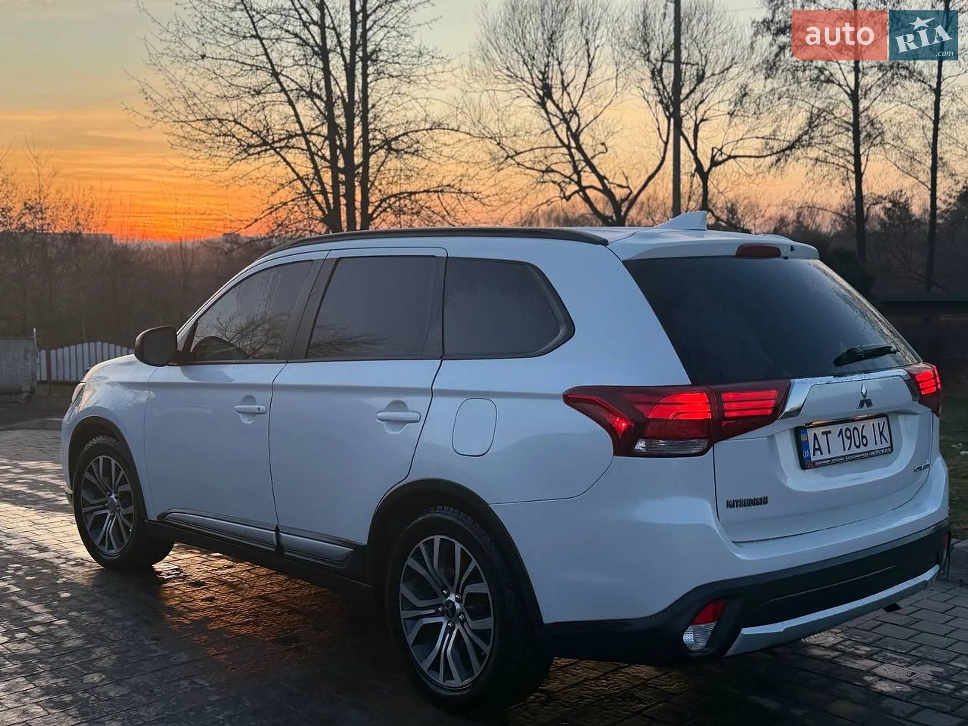 2018 Mitsubishi Outlander - мініатюра 6