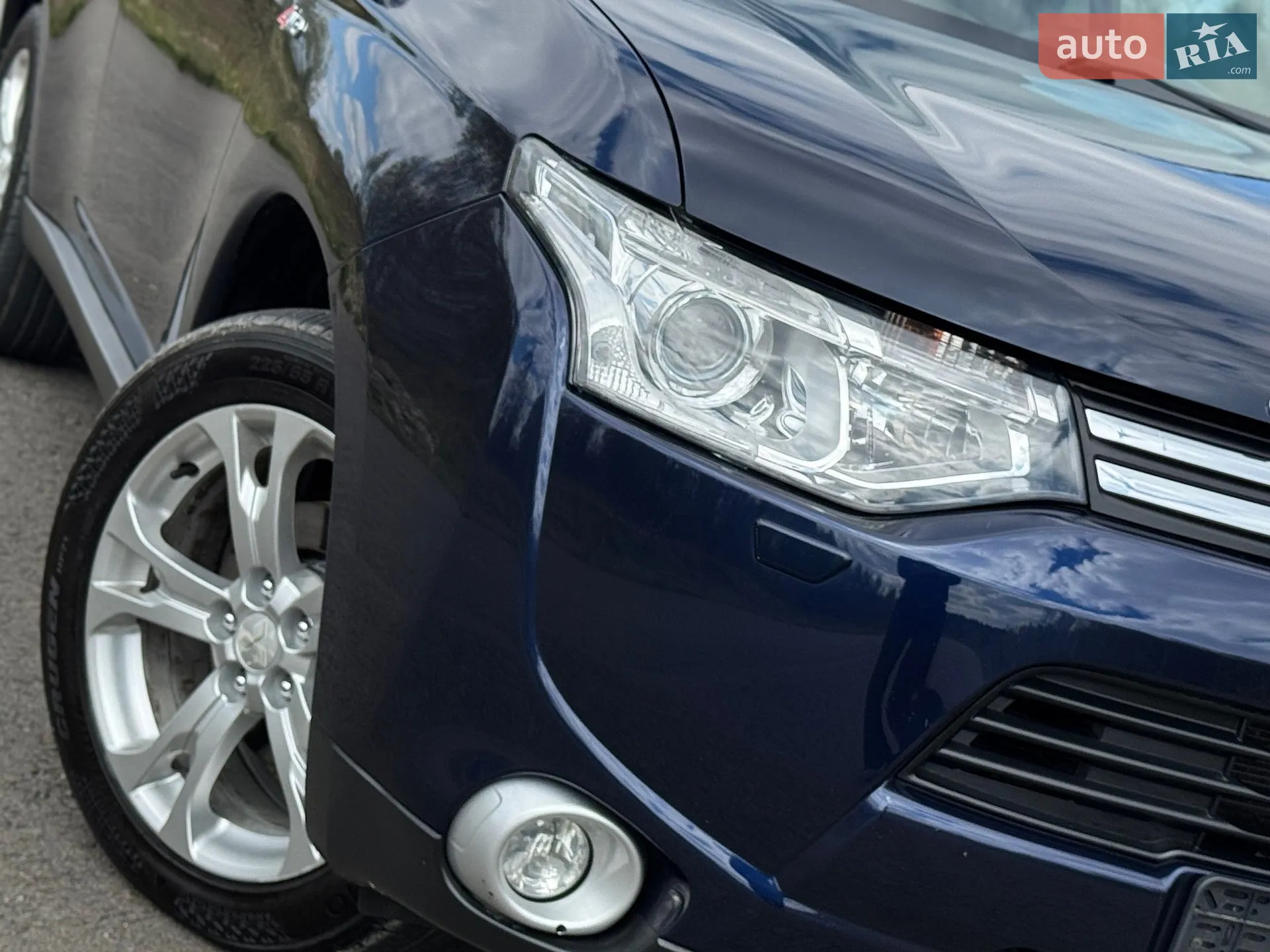 2013 Mitsubishi Outlander - мініатюра 13
