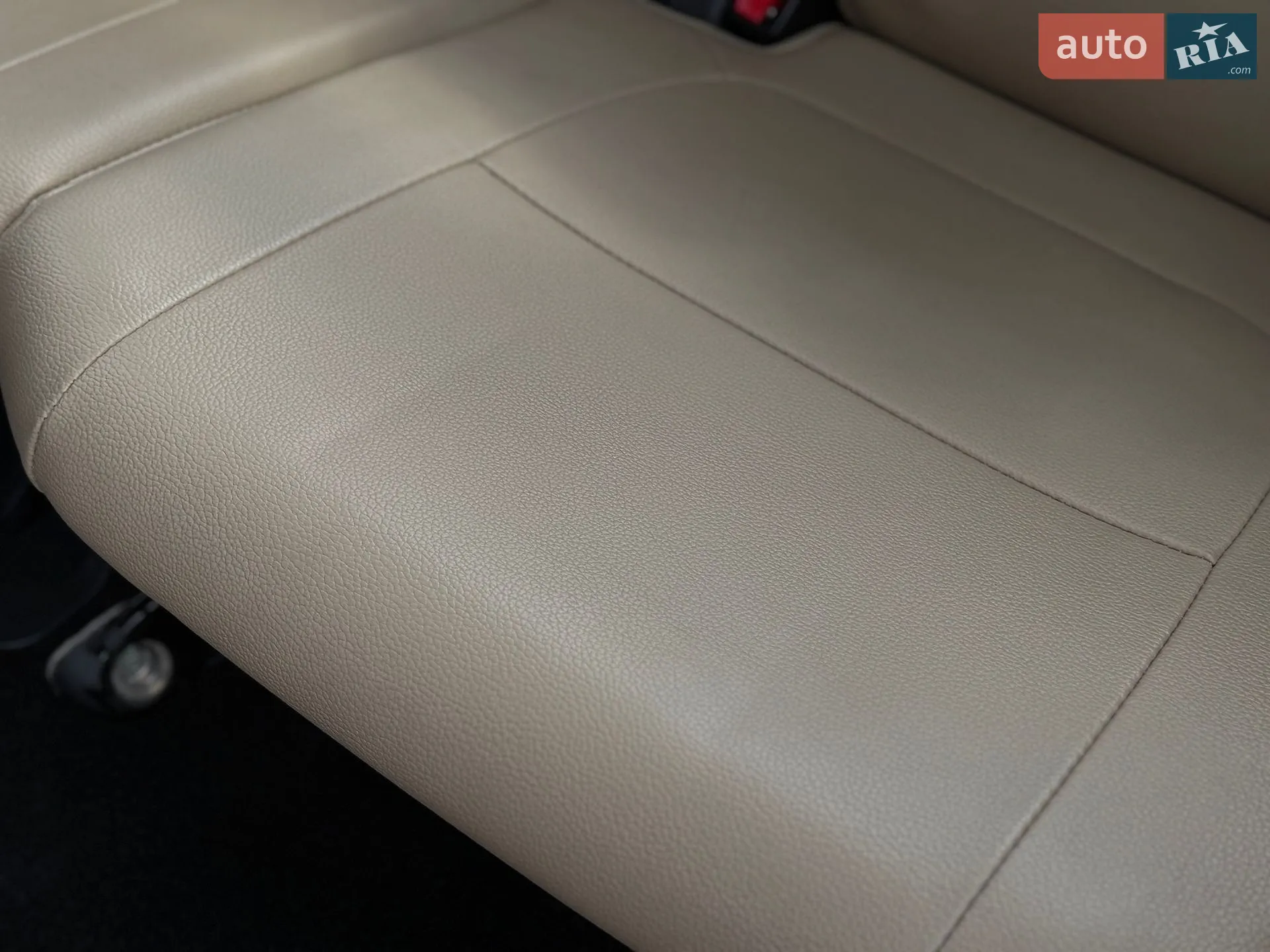 2013 Mitsubishi Outlander - мініатюра 104
