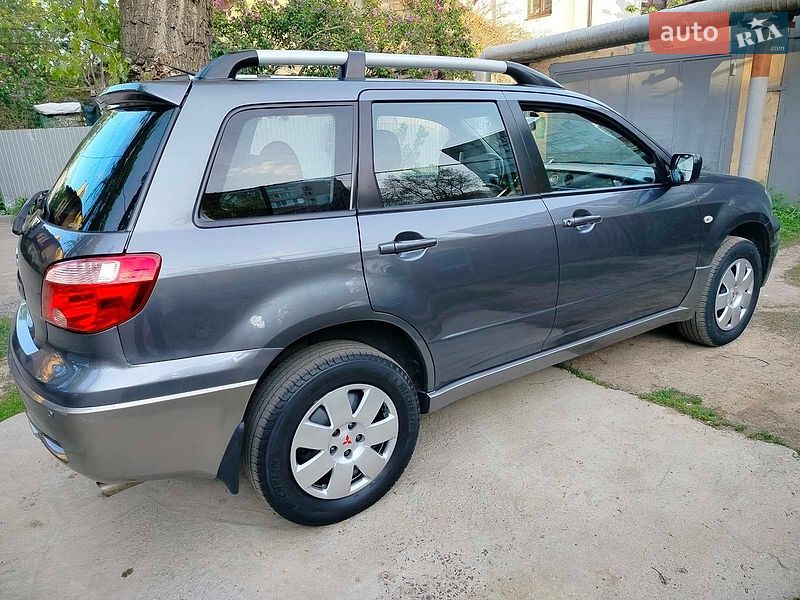 Mitsubishi Outlander 2008