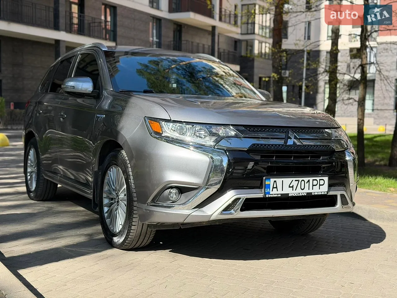 2018 Mitsubishi Outlander - мініатюра 16