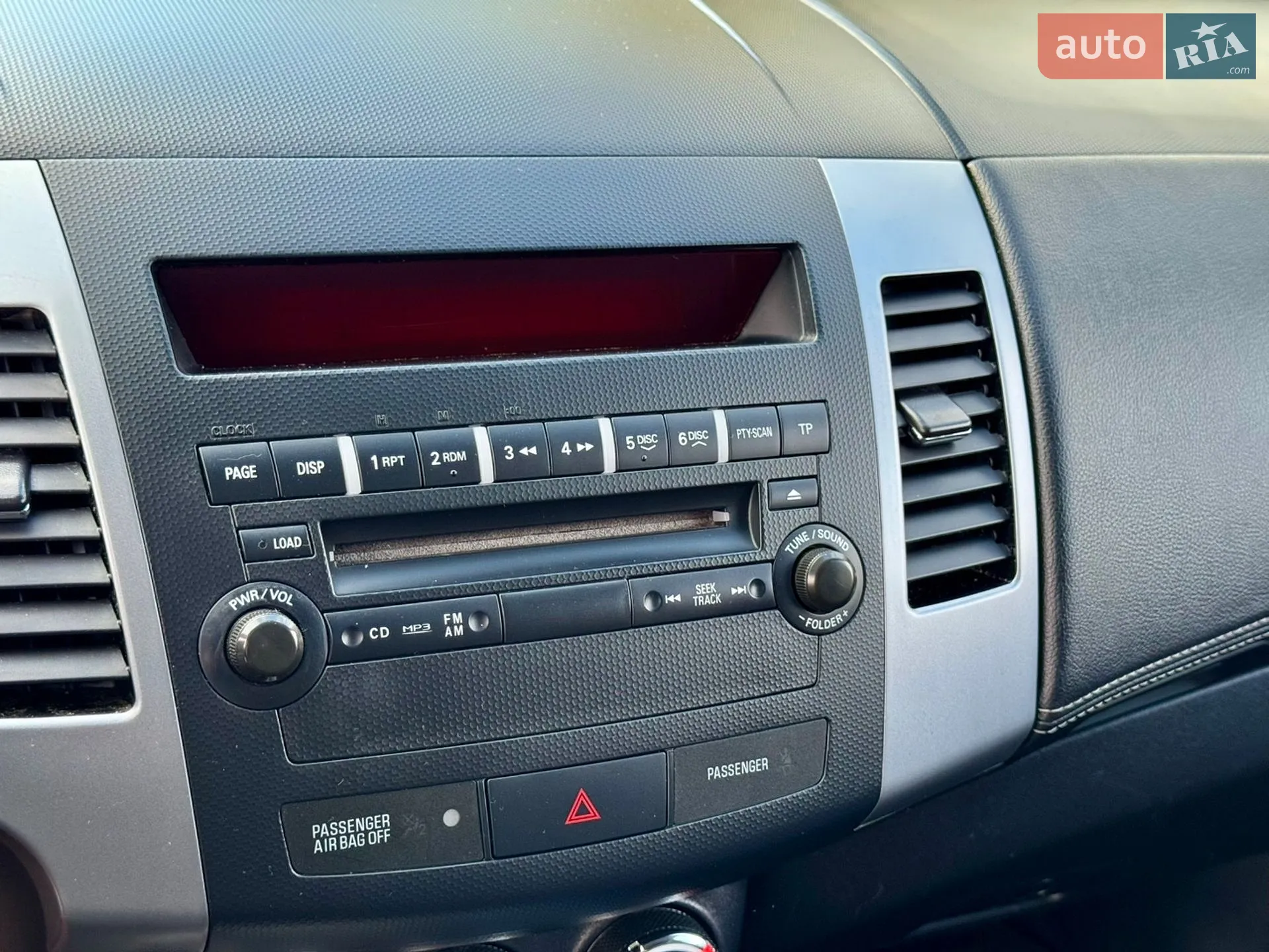 2010 Mitsubishi Outlander - мініатюра 17