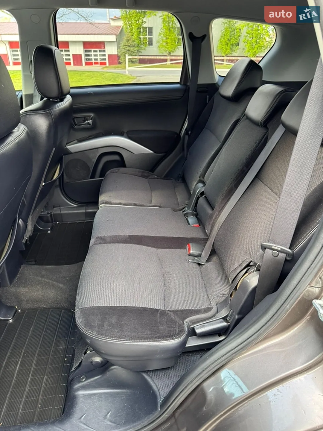 2010 Mitsubishi Outlander - мініатюра 22