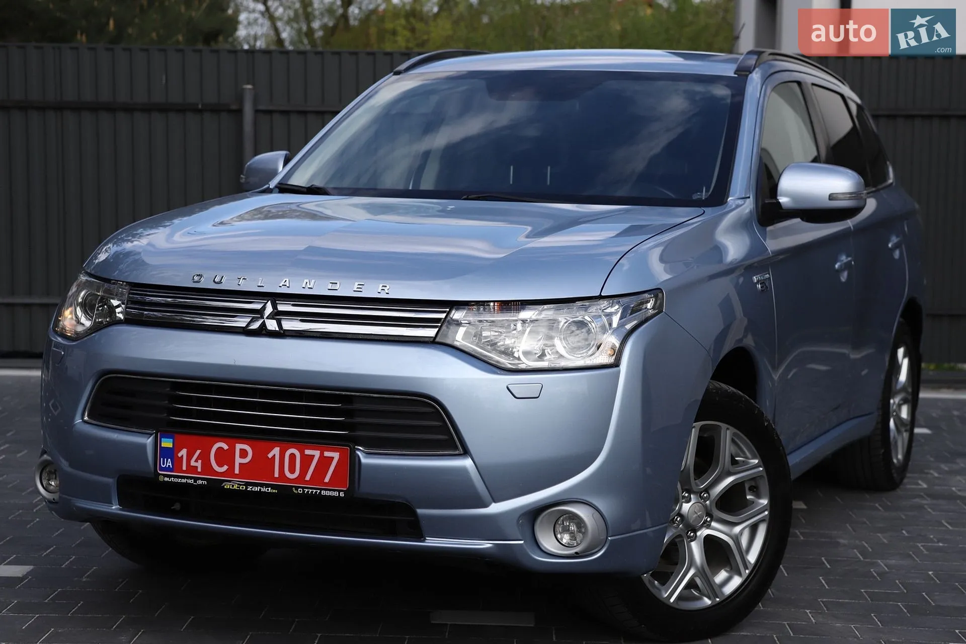 2014 Mitsubishi Outlander - мініатюра 10