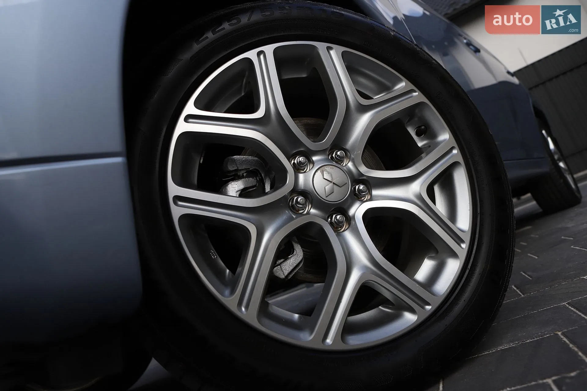 2014 Mitsubishi Outlander - мініатюра 16