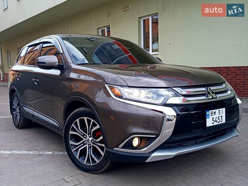 Mitsubishi Outlander 2015