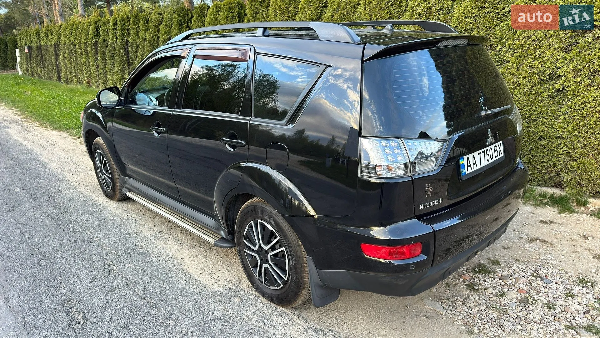 2011 Mitsubishi Outlander - мініатюра 11