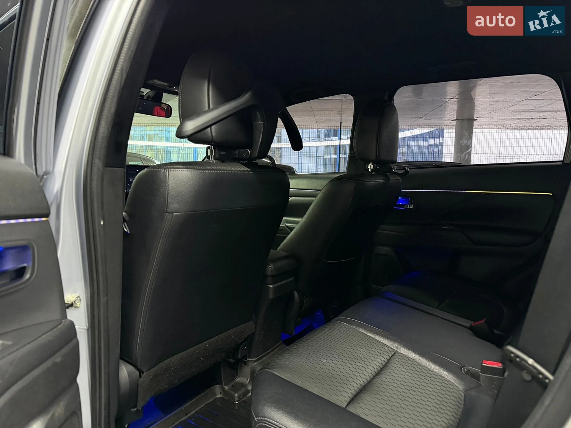 2014 Mitsubishi Outlander - мініатюра 23