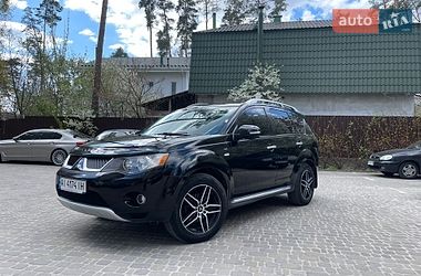 Внедорожник / Кроссовер Mitsubishi Outlander 2007 в Киеве