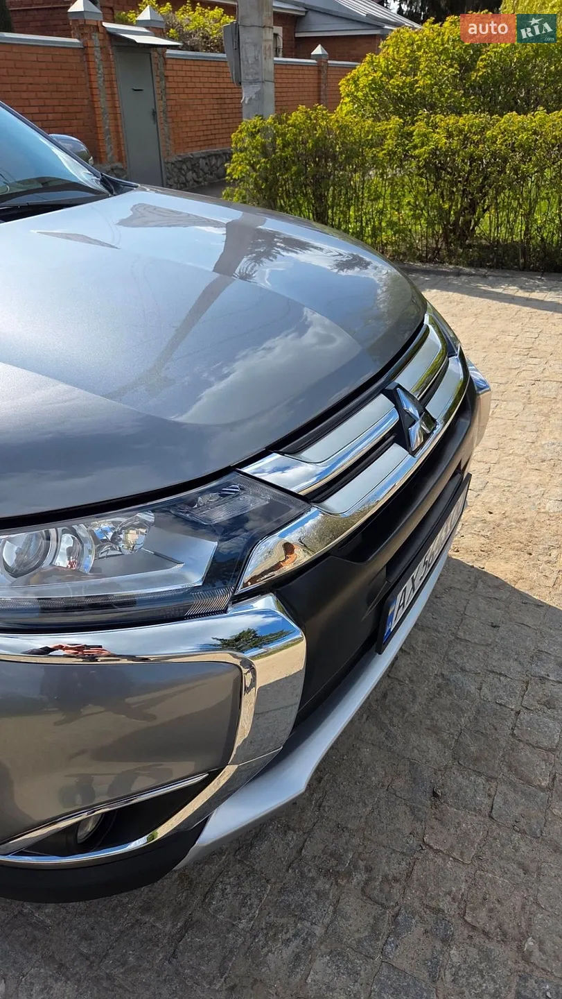 2016 Mitsubishi Outlander - мініатюра 73