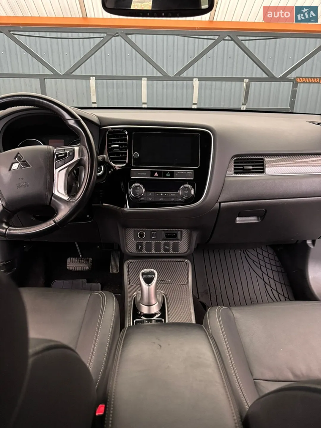 2019 Mitsubishi Outlander - мініатюра 16