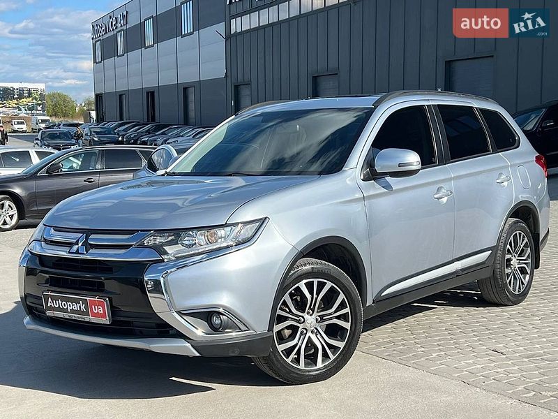 Mitsubishi Outlander 2015