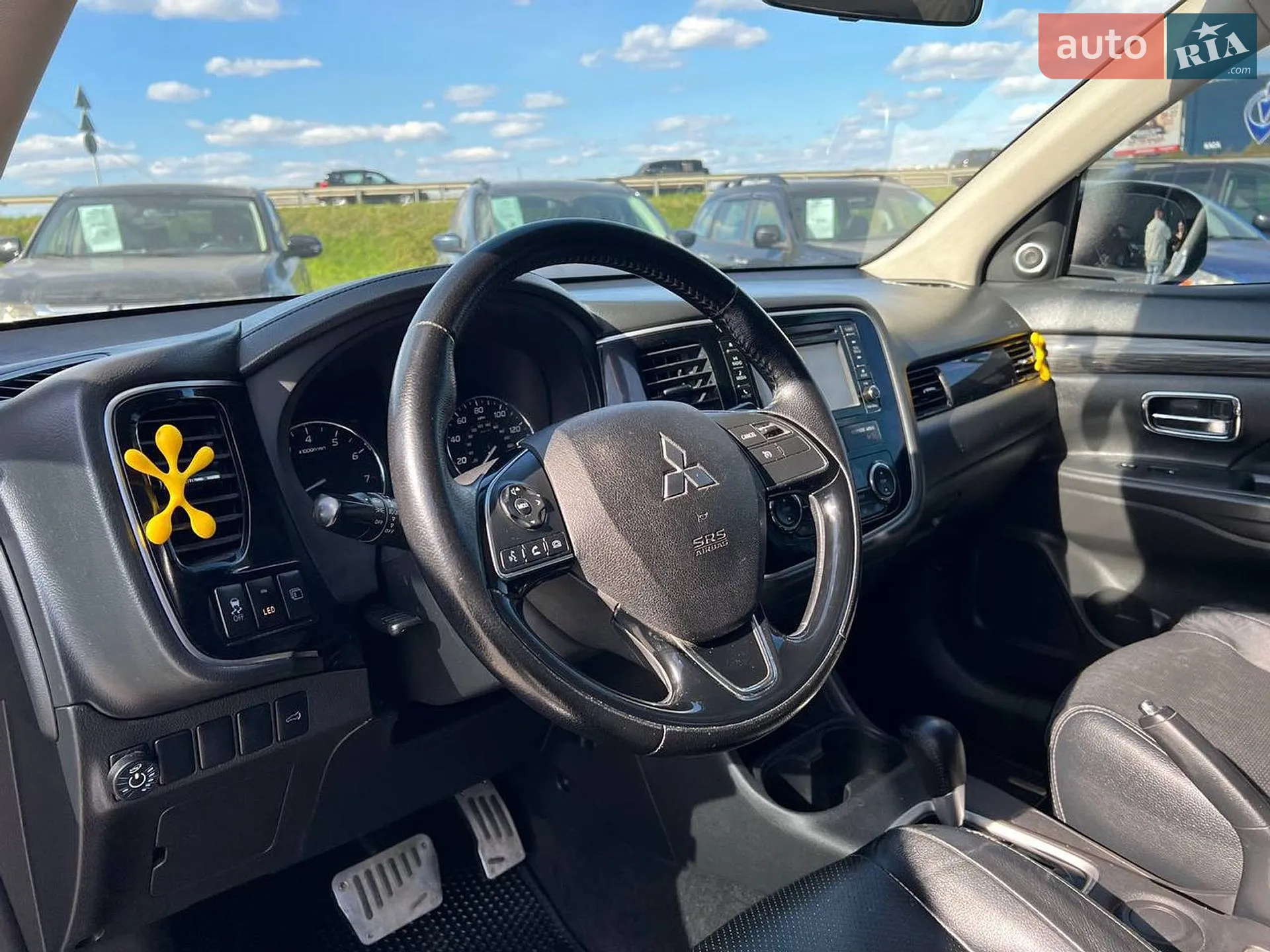 2015 Mitsubishi Outlander - мініатюра 18