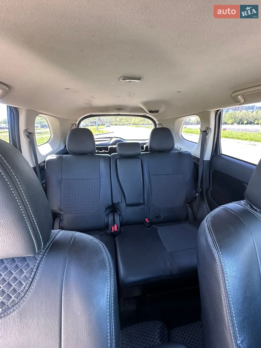 2013 Mitsubishi Outlander - мініатюра 5