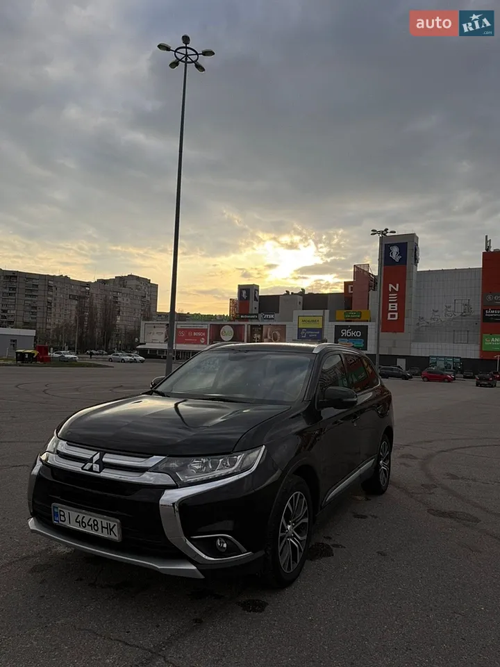2016 Mitsubishi Outlander - мініатюра 86