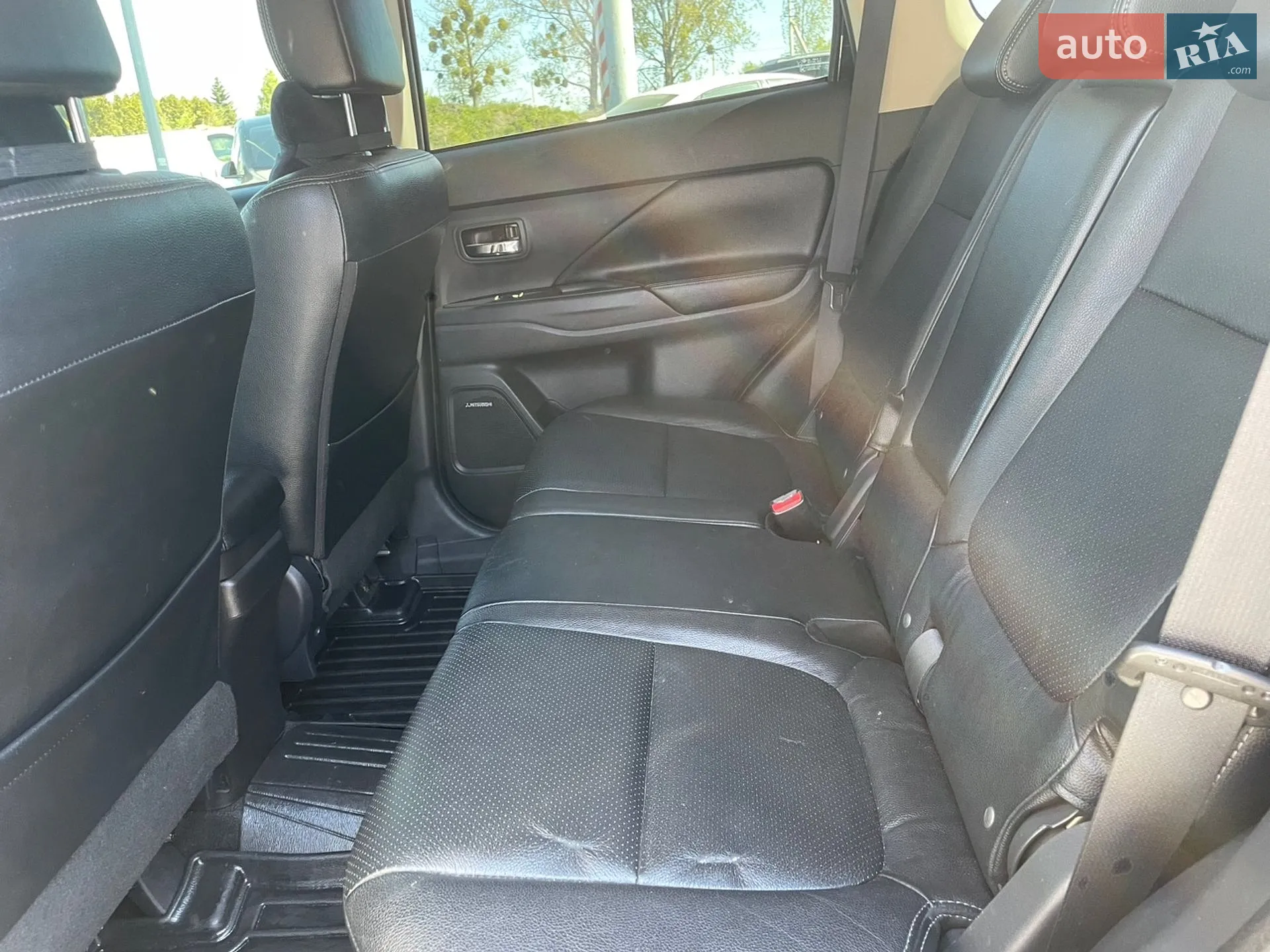 2015 Mitsubishi Outlander - мініатюра 19