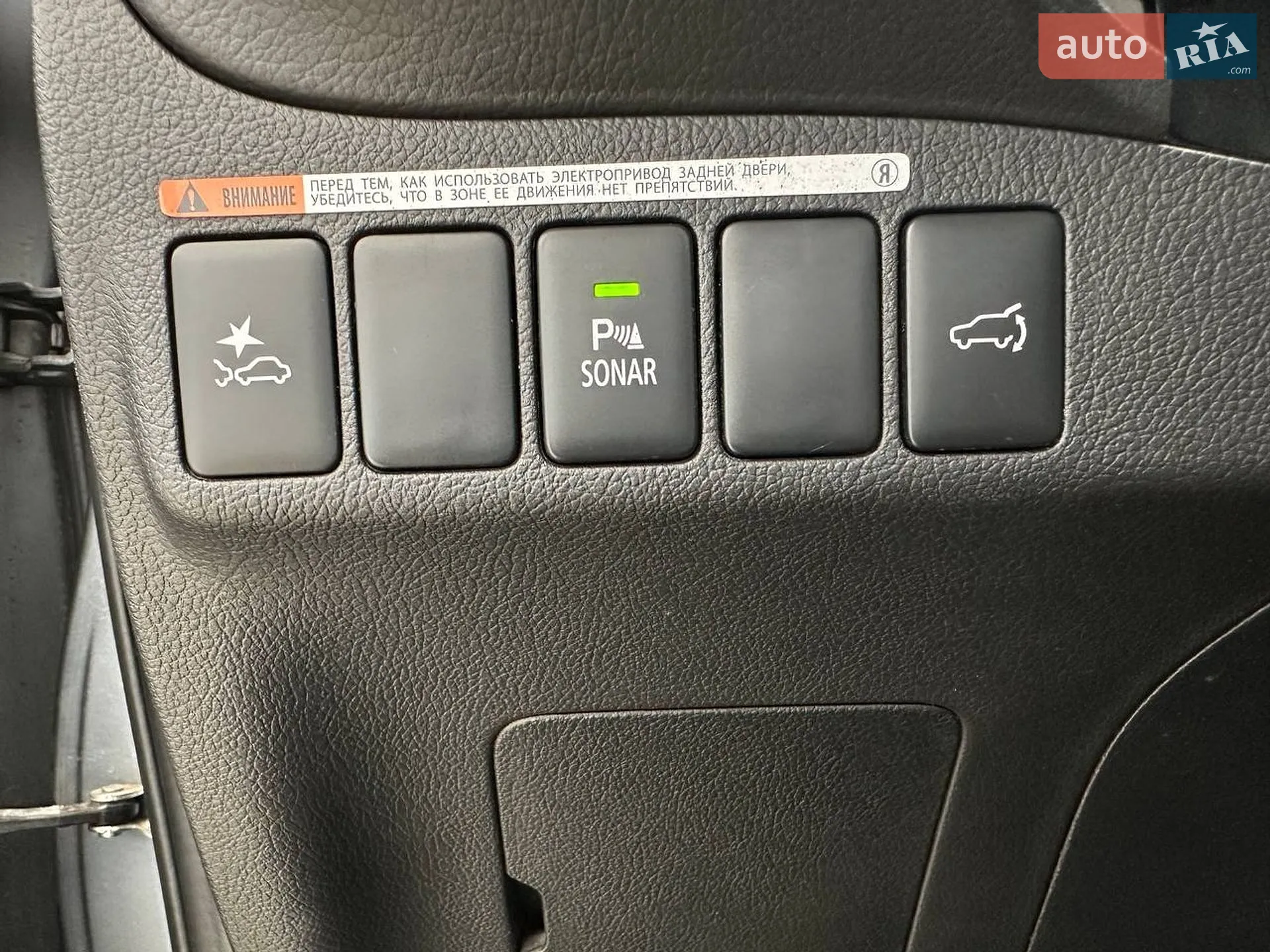 2020 Mitsubishi Outlander - мініатюра 60