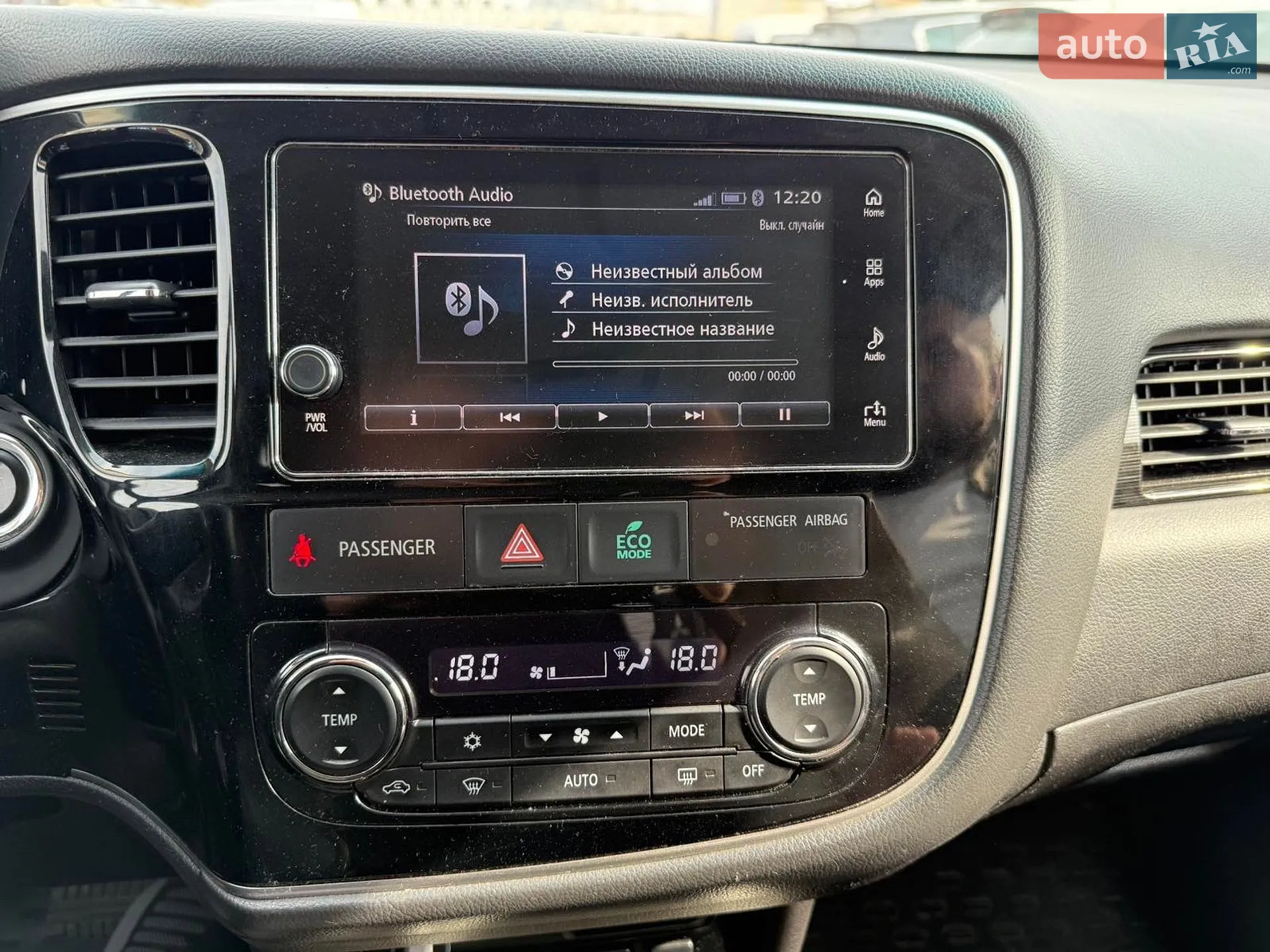 2016 Mitsubishi Outlander - мініатюра 13