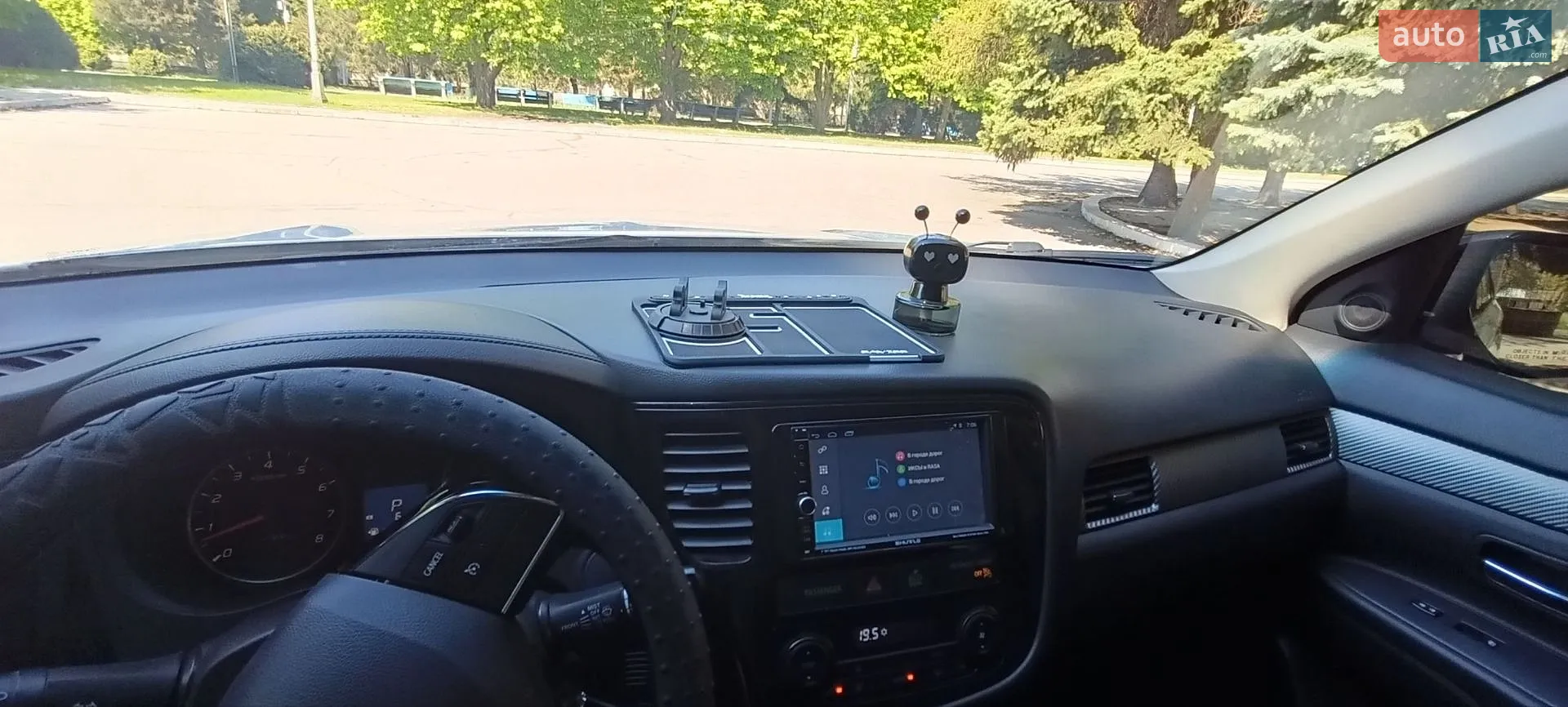 2015 Mitsubishi Outlander - мініатюра 3