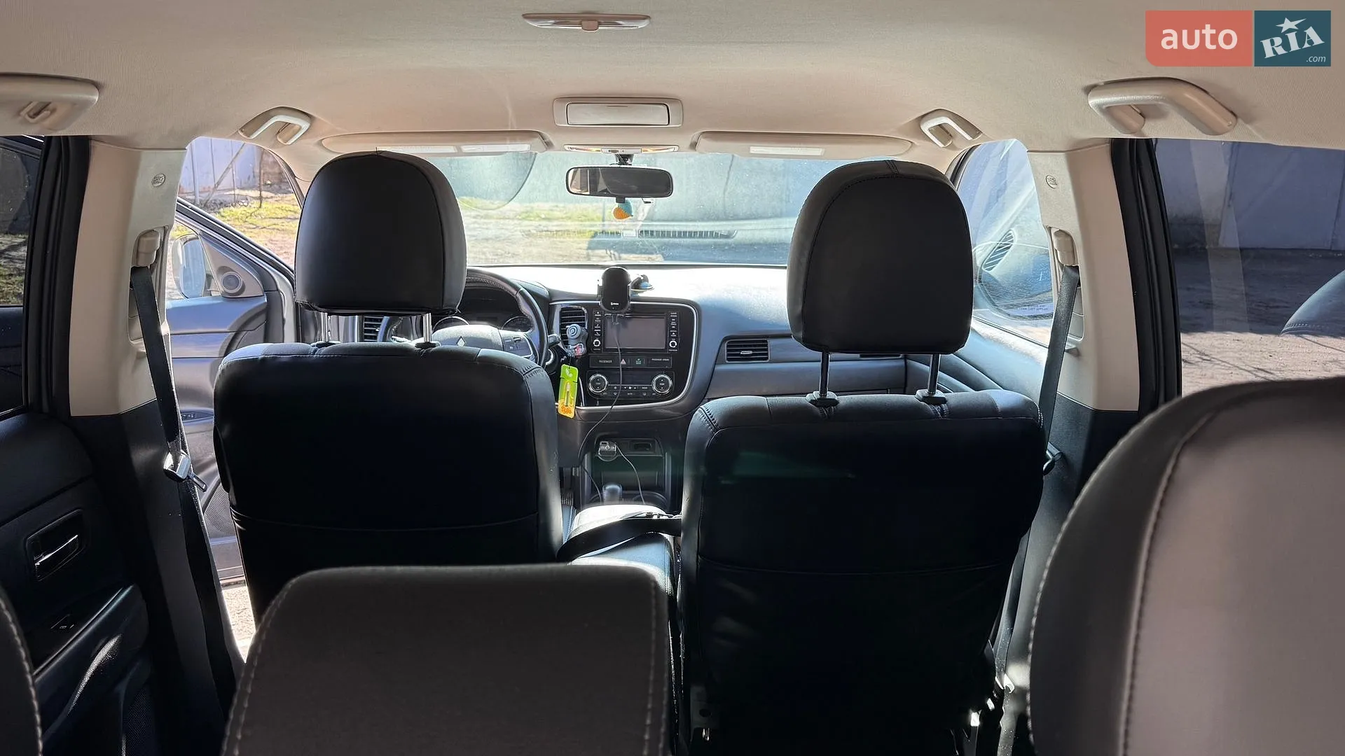 2015 Mitsubishi Outlander - мініатюра 9