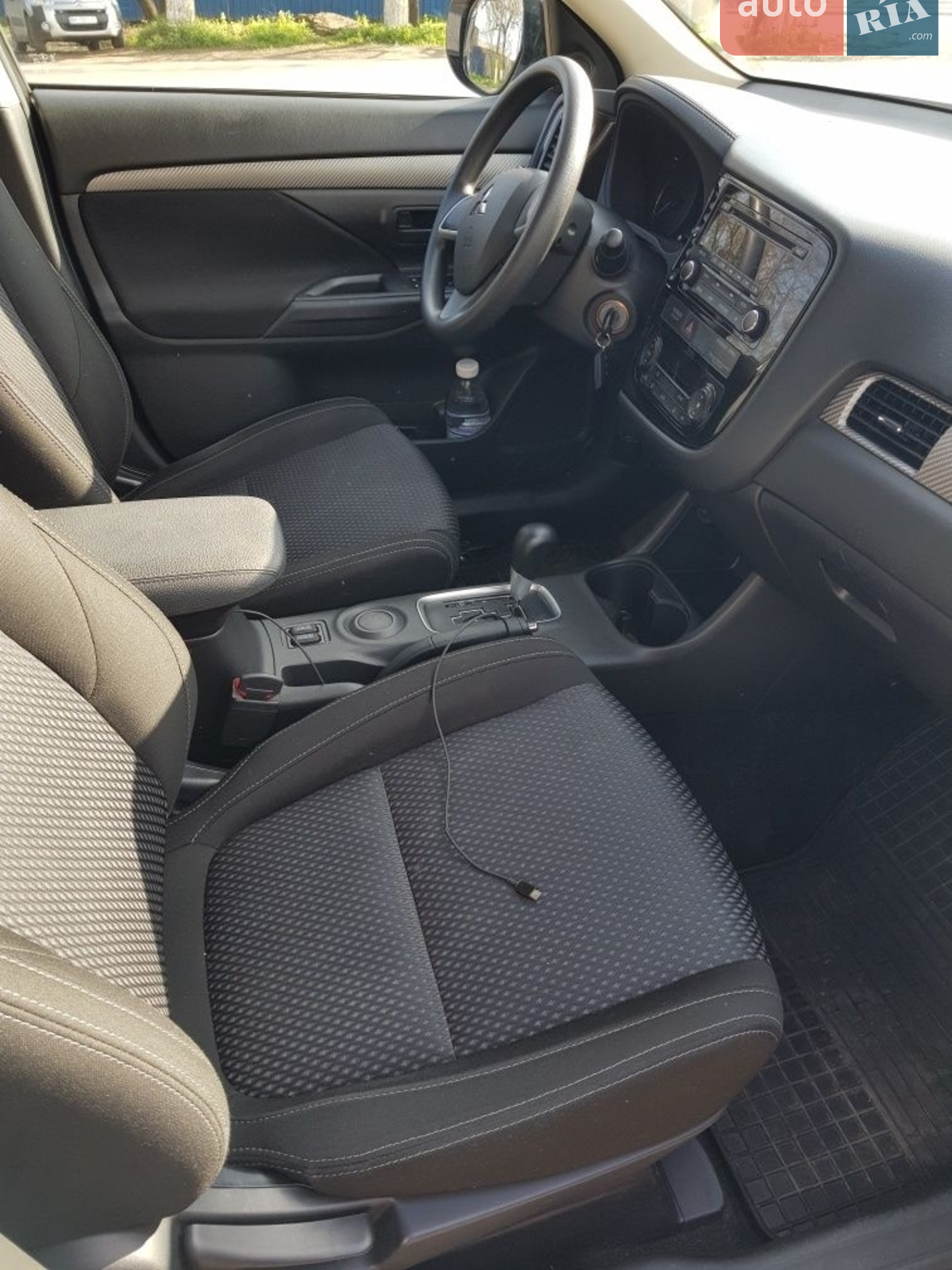 2016 Mitsubishi Outlander - мініатюра 2