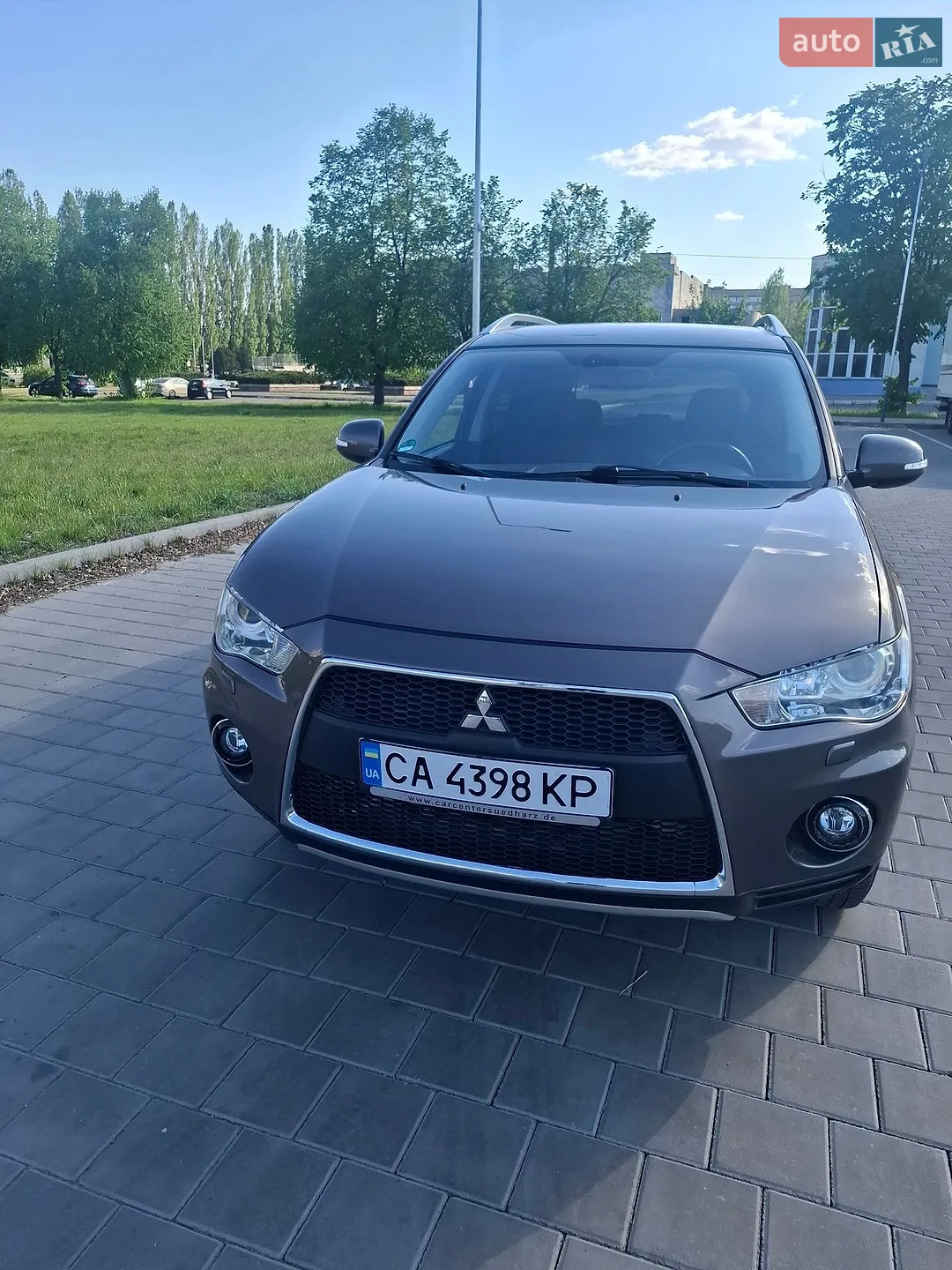 2010 Mitsubishi Outlander - мініатюра 8