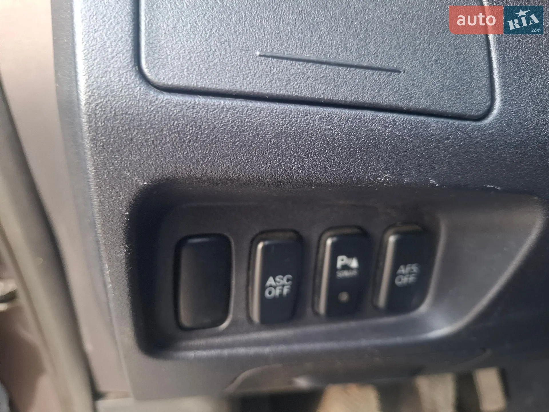2010 Mitsubishi Outlander - мініатюра 15