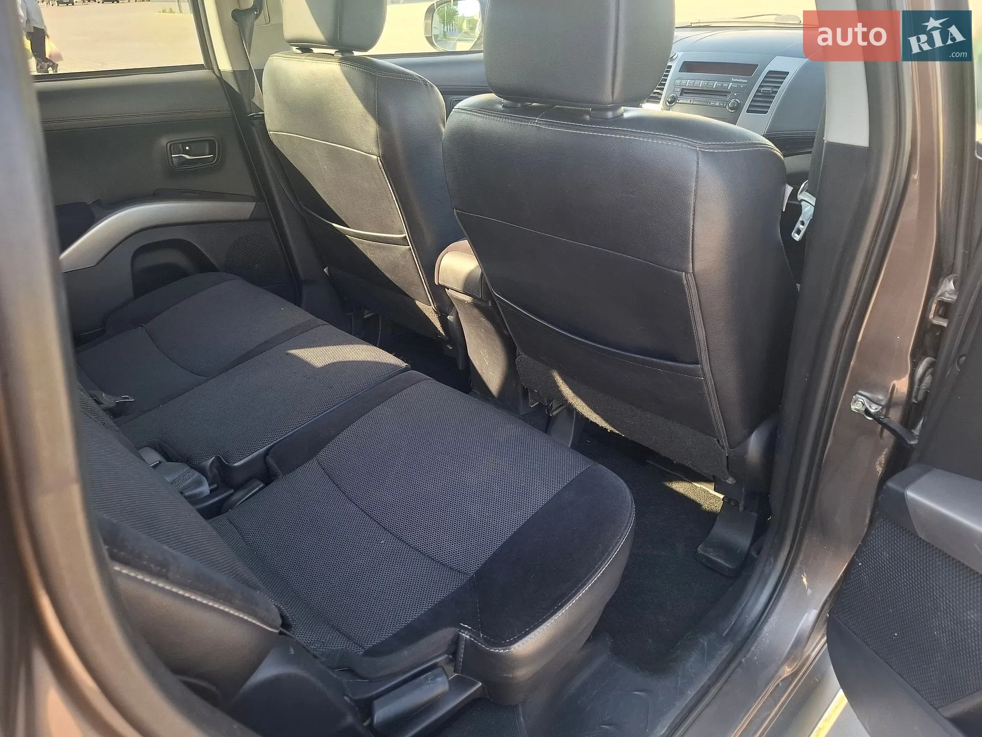 2010 Mitsubishi Outlander - мініатюра 27