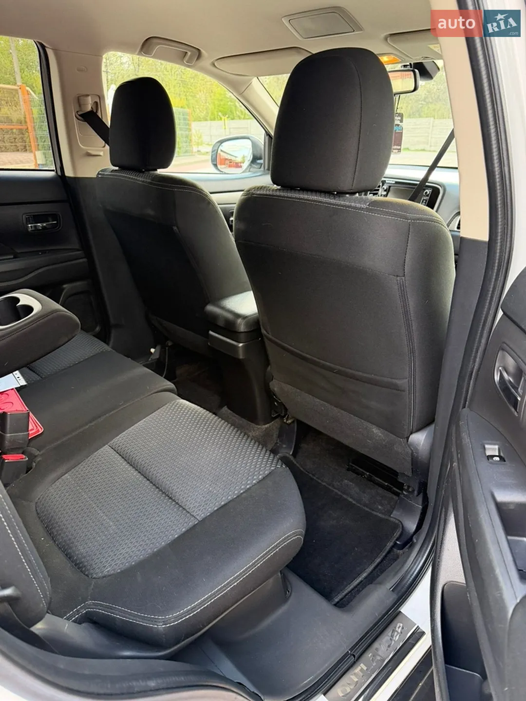 2016 Mitsubishi Outlander - мініатюра 30