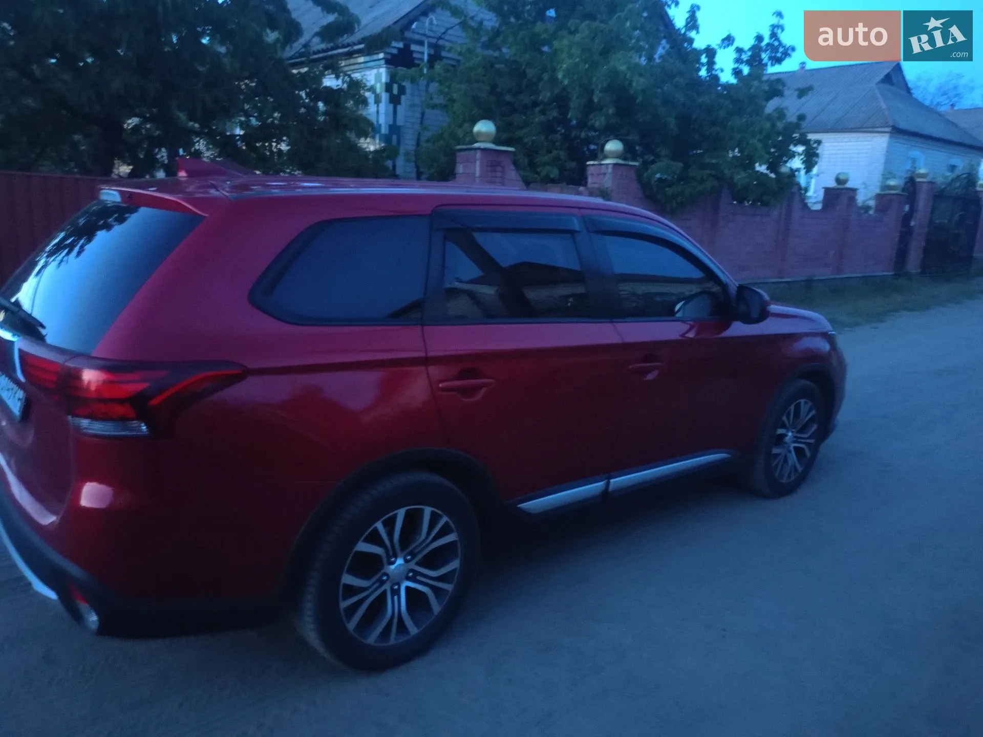 2018 Mitsubishi Outlander - мініатюра 5