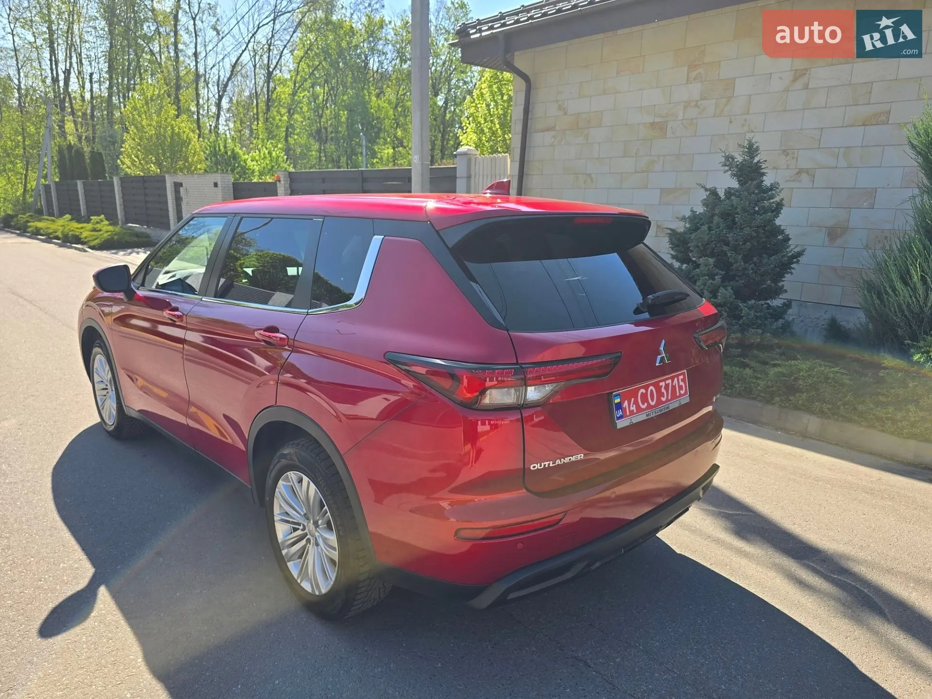 2022 Mitsubishi Outlander - мініатюра 13