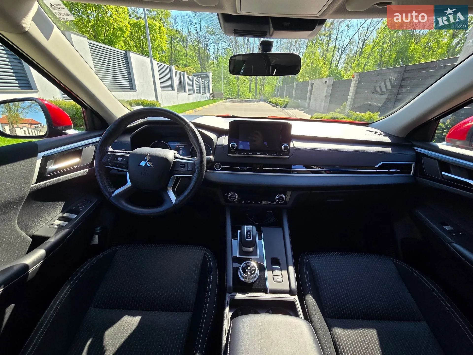 2022 Mitsubishi Outlander - мініатюра 25