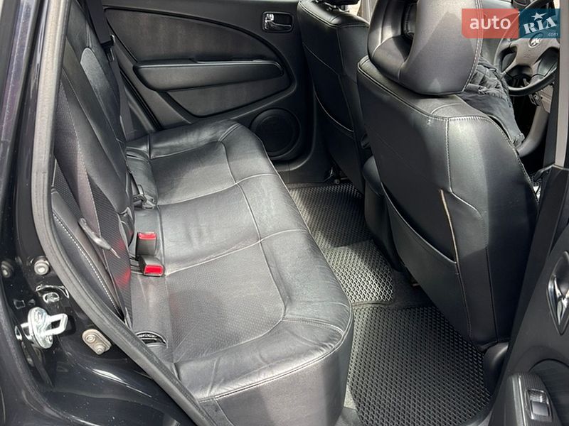 Внедорожник / Кроссовер Mitsubishi Outlander 2008 в Киеве фото 9 Внедорожник / Кроссовер Mitsubishi Outlander 2008 в Киеве
